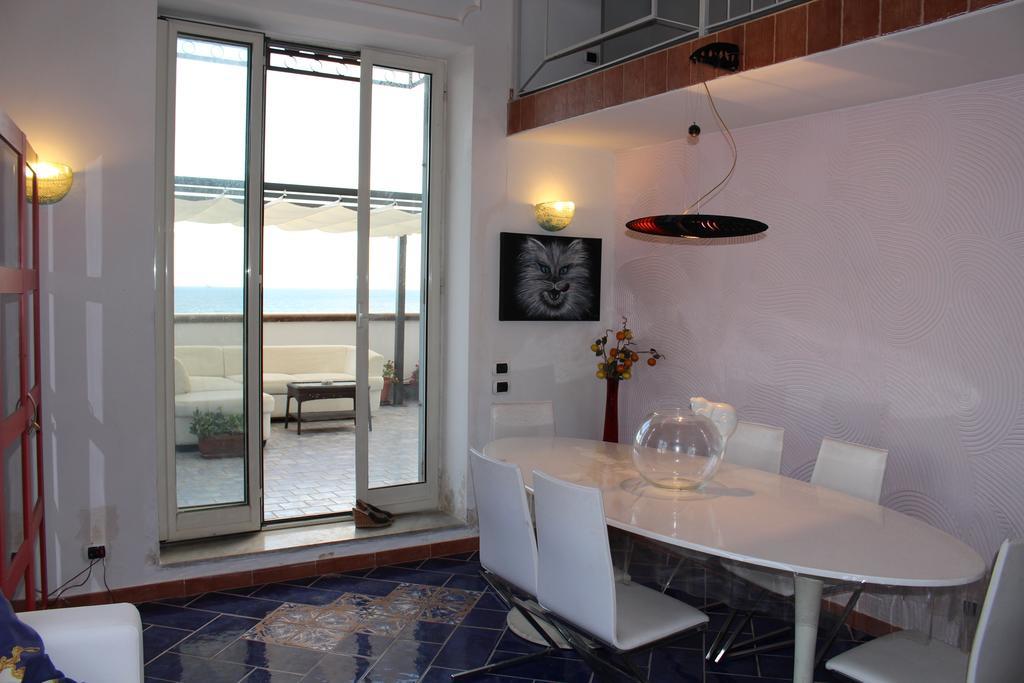 Attico Blu Apartment Napoli Bagian luar foto