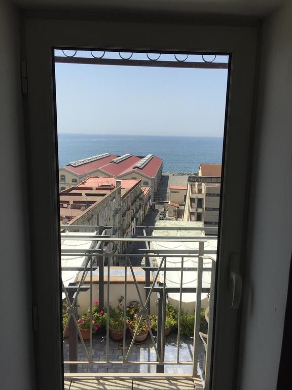 Attico Blu Apartment Napoli Bagian luar foto